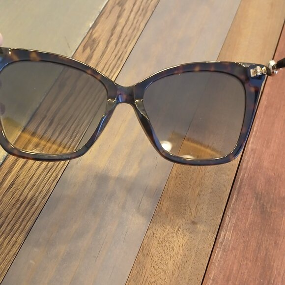 Jimmy Choo Rua Sunglasses | Cat eye shape - Picture 6 of 7